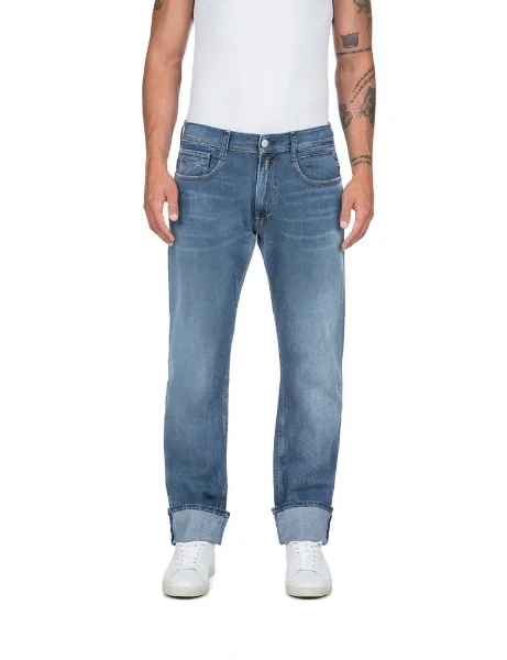 Replay Mens Rocco Comfort Fit Jean | Mid Blue Wash Replay Mens Rocco Comfort Fit Jean | Mid Blue Wash