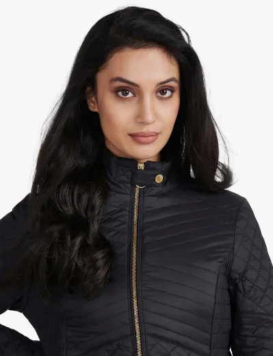 Barbour Intl Womens Formation Quilted Jacket | Black