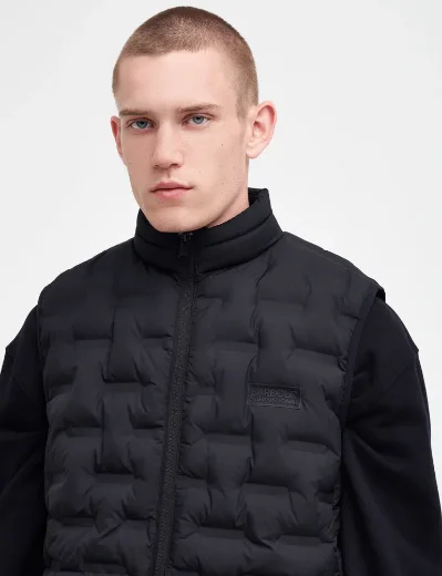 Barbour Intl Edge Gilet | Black