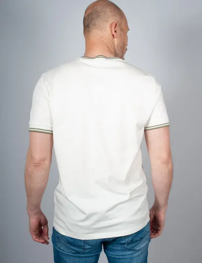 Fred Perry Twin Tipped T-shirt | Light Ecru / Olive Mint