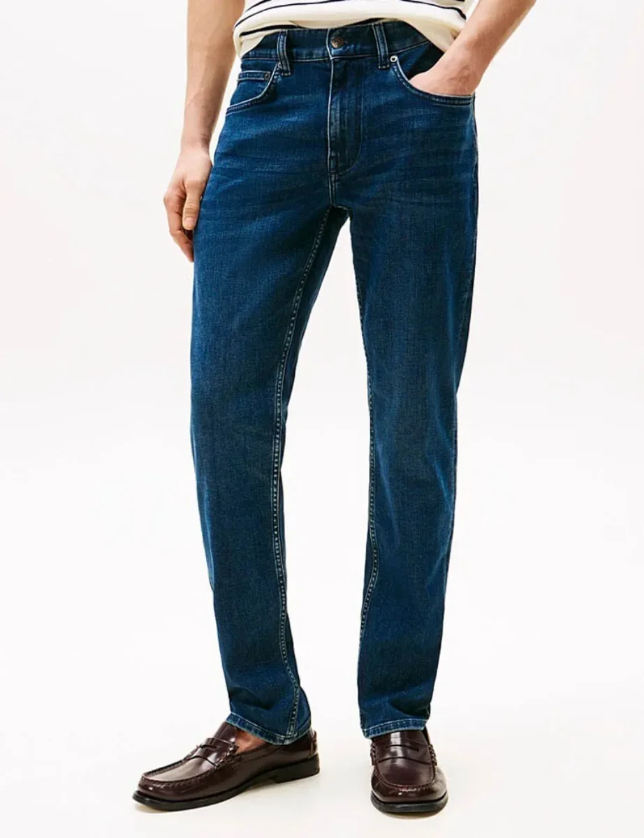 Tommy Hilfiger Denton Straight Leg Jean | Tinted Blue 