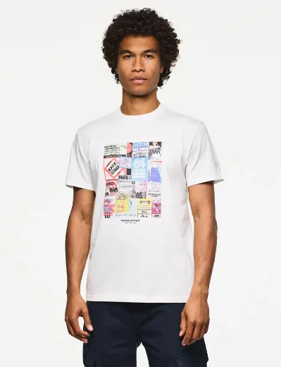 Weekend Offender Passes Graphic T-shirt ¦ White