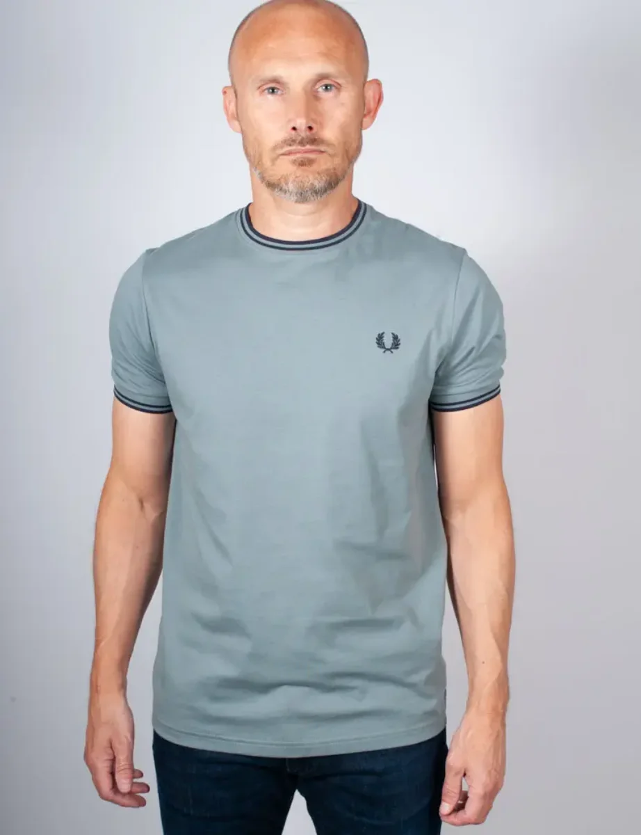Fred Perry Twin Tipped T-shirt | Stockport Blue/Navy