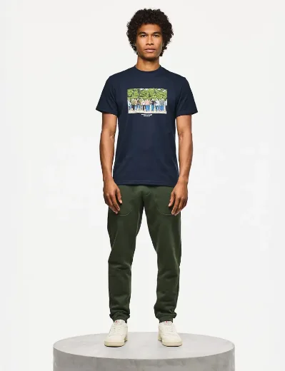 Picture of Weekend Offender GSE Graphic T-shirt | Navy