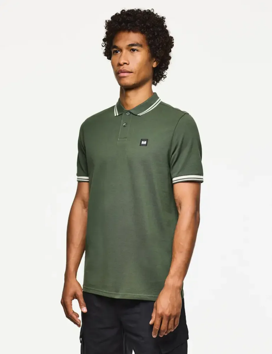 Picture of Weekend Offender Levanto Tipped Polo Shirt | Black Forest / Calcium