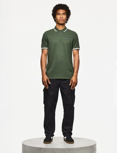Picture of Weekend Offender Levanto Tipped Polo Shirt | Black Forest / Calcium