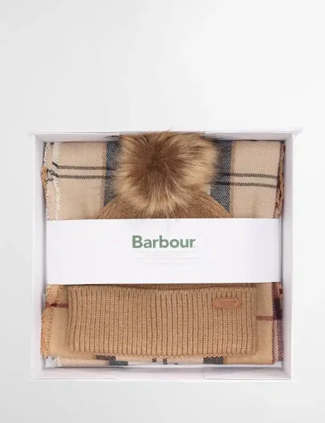 Barbour Dover Beanie Hat and Hailes Scarf Gift Set | Beige Barbour Dover Beanie Hat and Hailes Scarf Gift Set | Beige