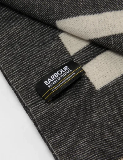 Barbour International Pendle Beanie & Scarf Gift Set | Black