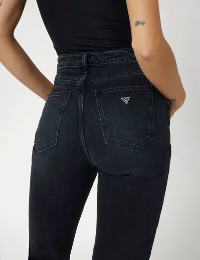Picture of Guess Womens Mom Fit Jean / Washed Black 