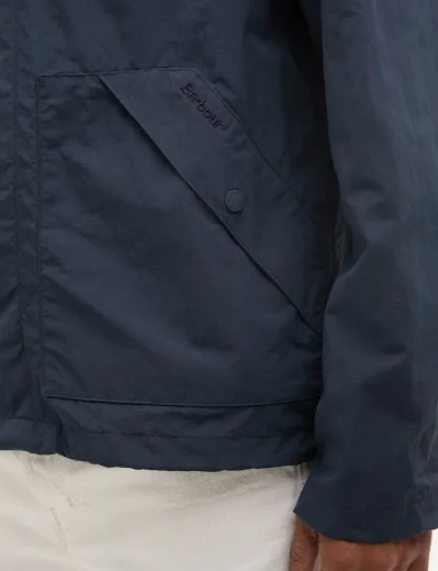 Barbour Baywick Showerproof Jacket | Navy