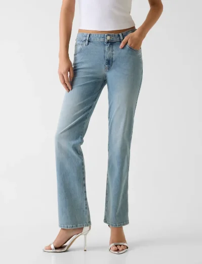 Guess Womens Sexy Straight Jeans | Light Blue