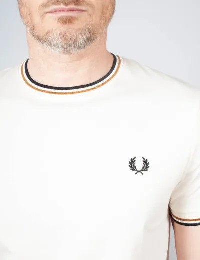 Fred Perry Twin Tipped T-Shirt  | Ecru/Dark Caramel/Black