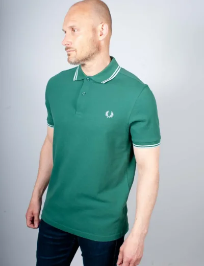 Picture of Fred Perry Twin Tipped Polo | Sports Green/Light Ice