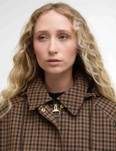 Barbour Womens Audrey Showerproof Jacket | Vicuna Gingham Check