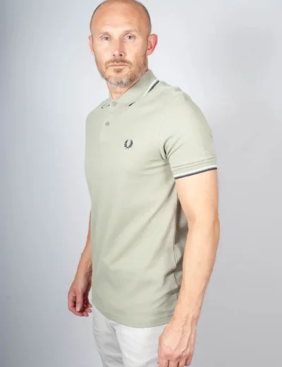 Fred Perry Mens Twin Tipped Polo Shirt | Seagrass / Ecru / Dark Airforce