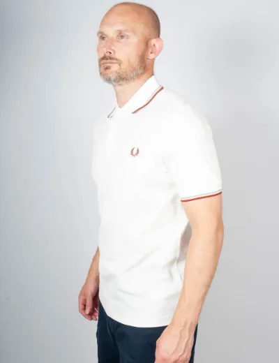 Fred Perry Mens Twin Tipped Polo | Snow White / Blue / Brandy